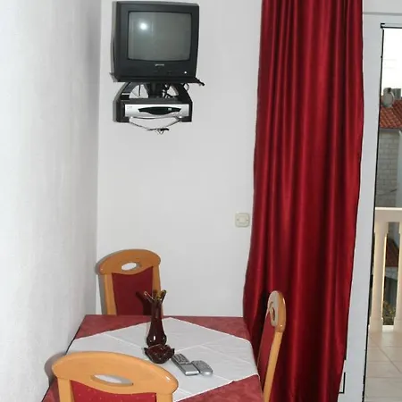 With Parking Space Bol, Brac - 2884 Apartman