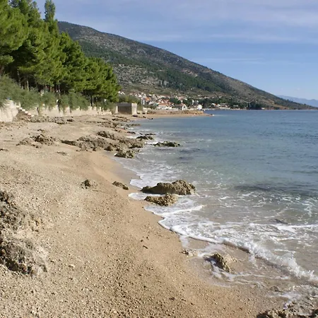 With Parking Space Bol, Brac - 2884 Apartment Bol