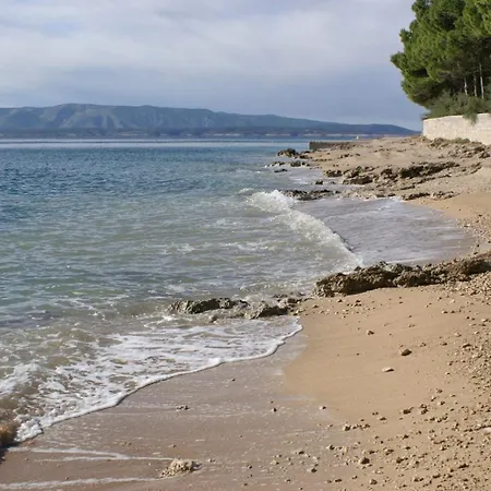 Apartment With Parking Space Bol, Brac - 2884