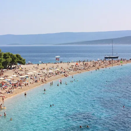 Apartment With Parking Space Bol, Brac - 2884